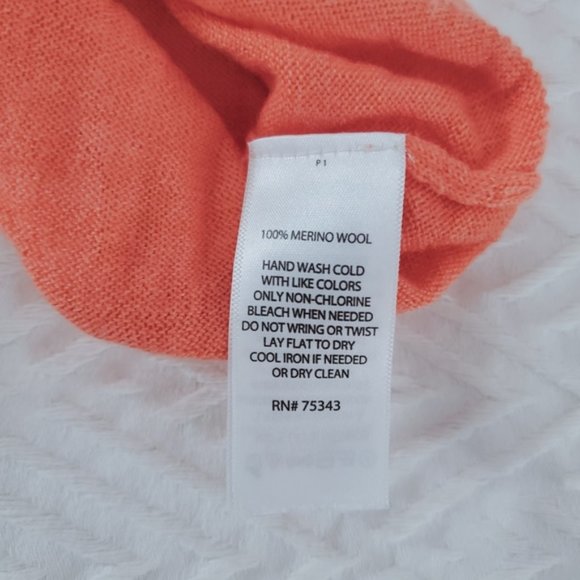 Ellen Tracy Super Soft Extra Fine Merino Wool Off The Shoulder Top - Picture 3 of 5